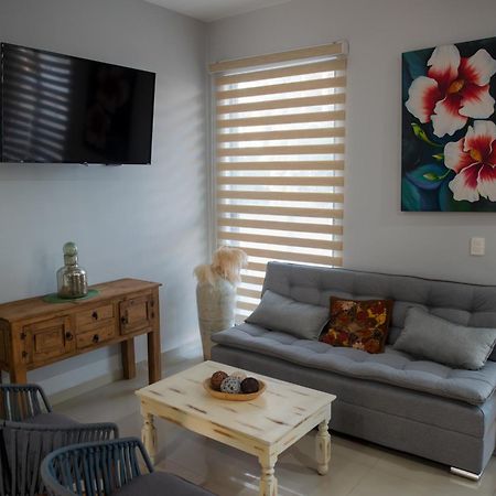 2Br/2Ba Condo 1 Block To Ocean! - Unit 3 มาซาตลัน ภายนอก รูปภาพ