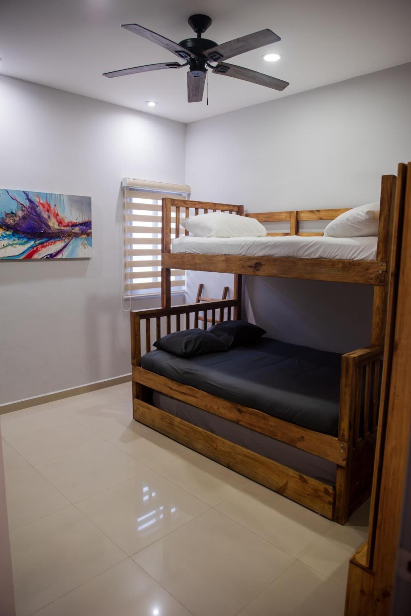 2Br/2Ba Condo 1 Block To Ocean! - Unit 3 มาซาตลัน ภายนอก รูปภาพ